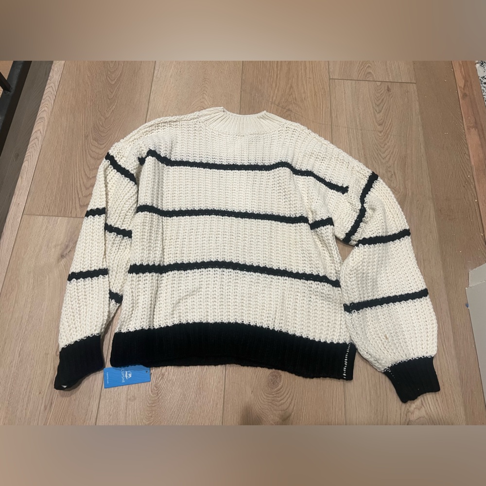 NWT CUPSHE Striped Mock Neck Sweater